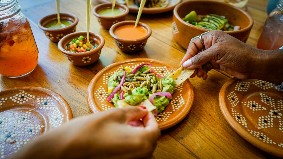 Smart TV and entertainment area in living room