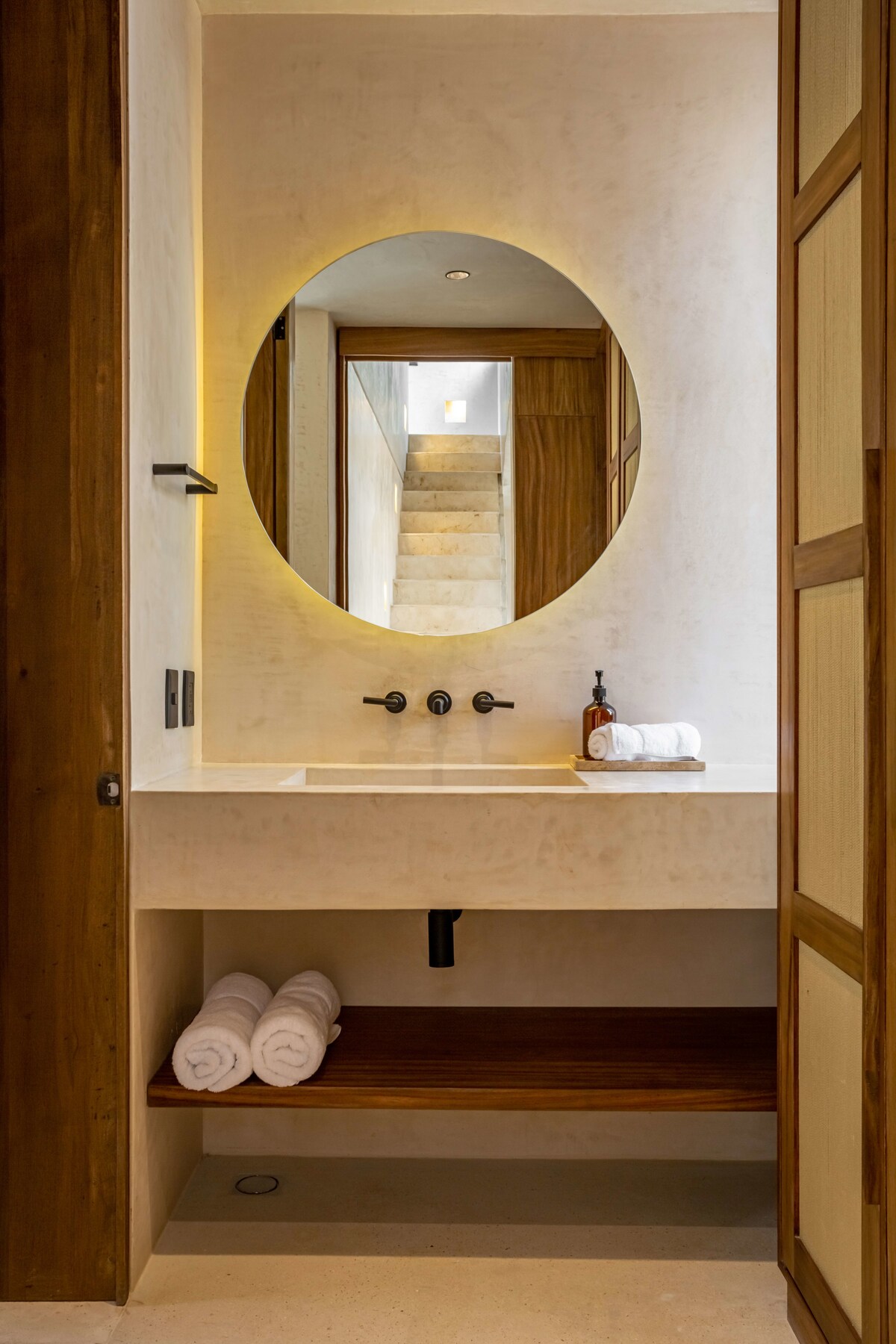 Villa exterior architecture at AMARI Uptown