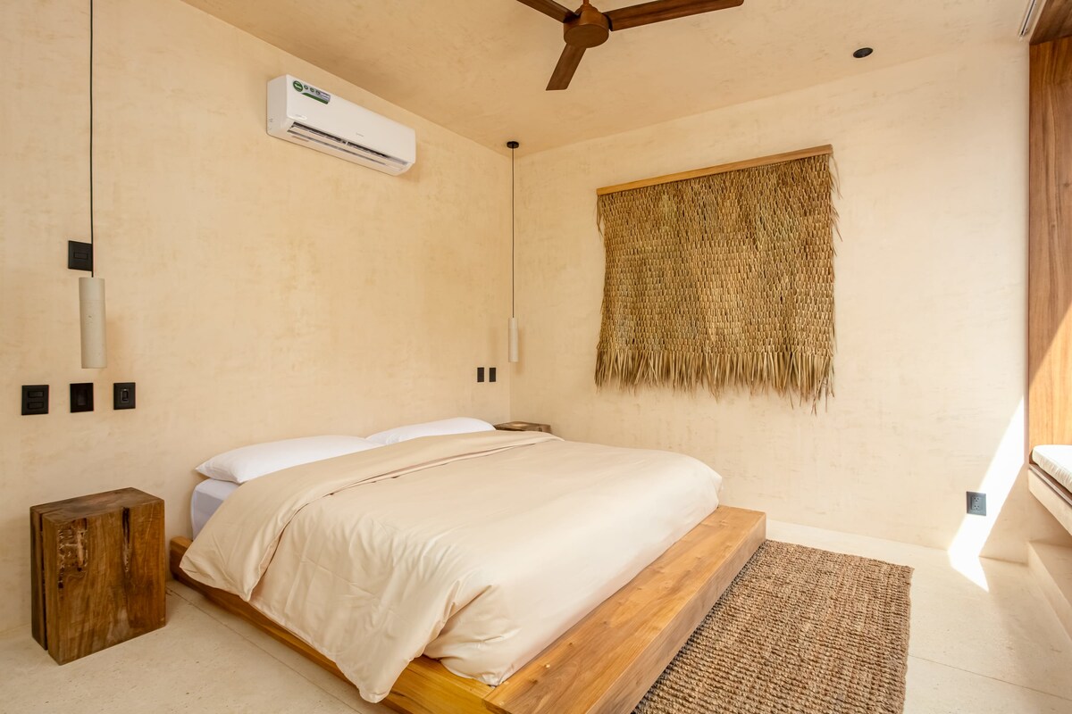 Villa hallway with natural materials and decor